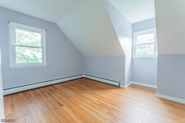 $2,150 | 18 Macfarlan Avenue, Hawthorne, NJ 07506