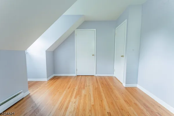 $2,150 | 18 Macfarlan Avenue, Hawthorne, NJ 07506