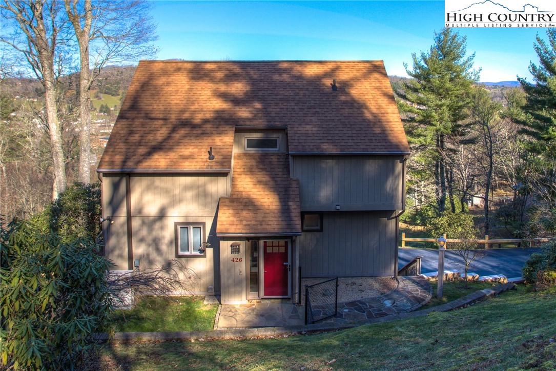 426 Milton Brown Heirs Road Boone, NC 28607 - Photo 3 of 27 Gallery Image 3