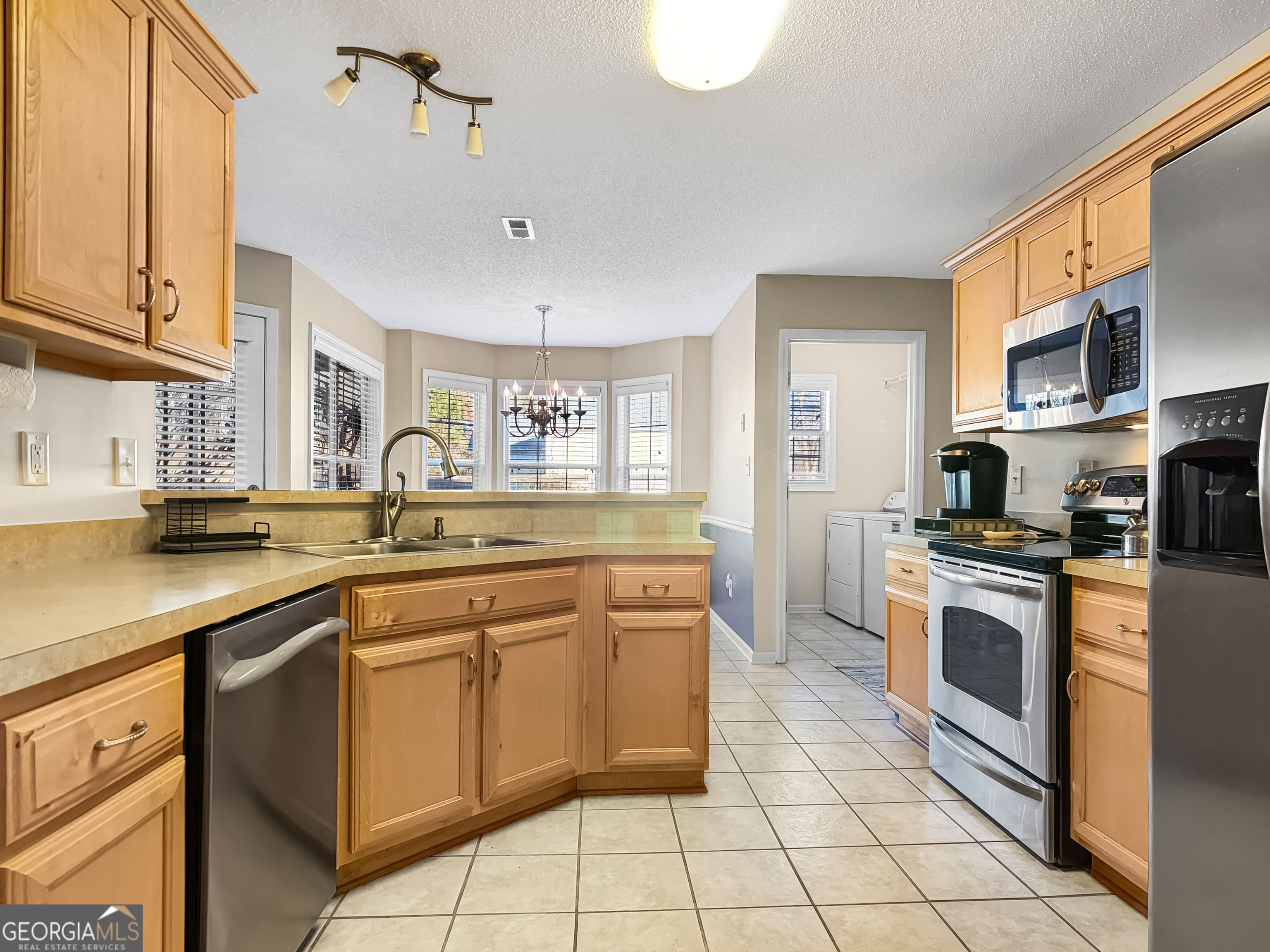 50 Hidden Brook Trail Newnan, GA 30265 - Photo 2 of 18