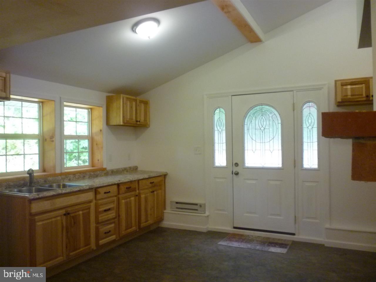 239 Pond Road Delta, PA 17314 - Photo 3 of 22 Gallery Image 3