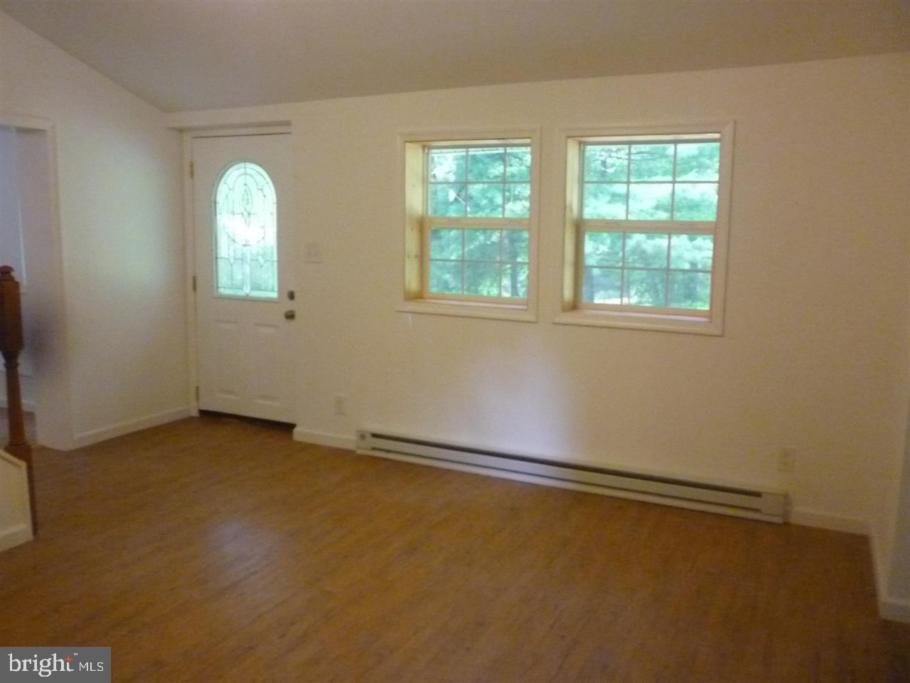 239 Pond Road Delta, PA 17314 - Photo 7 of 22 Gallery Image 7