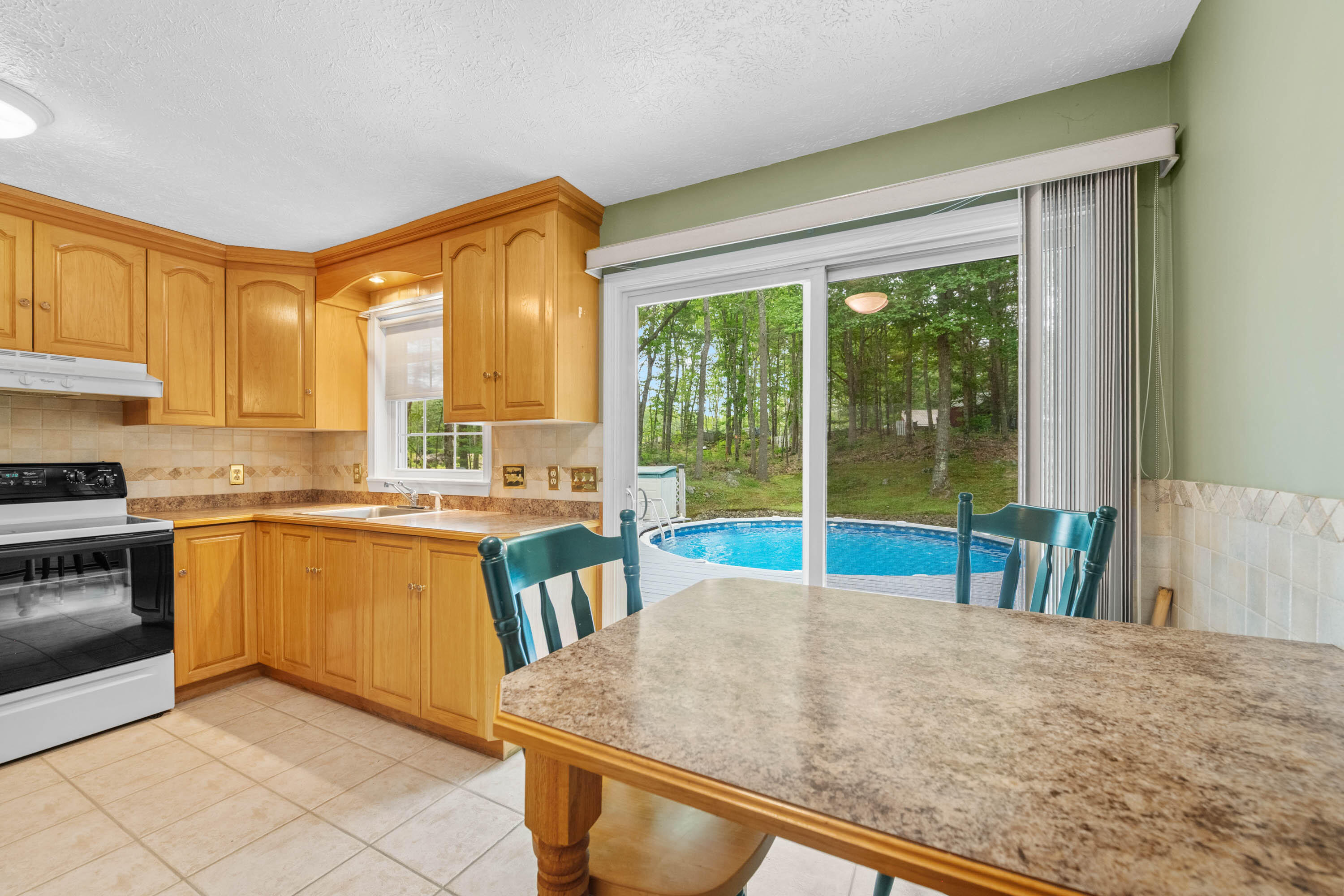 460 Pool Street Biddeford, ME 04005 - Photo 18 of 37 460 Pool St biddeford pic#31