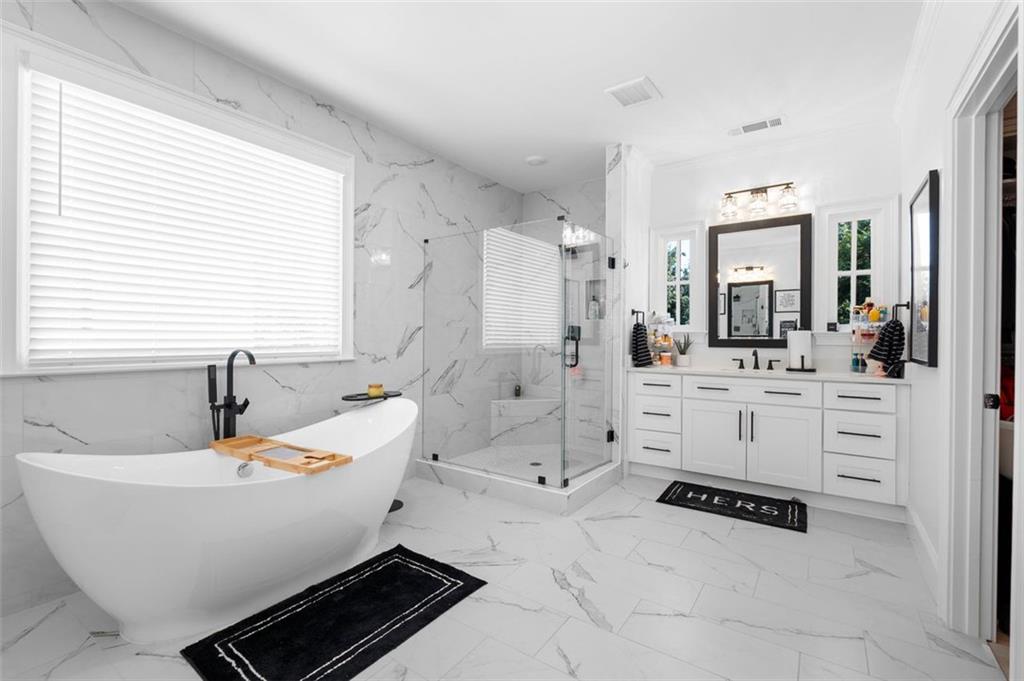 4097 Gilmore Road Southeast Smyrna, GA 30080 - Photo 11 of 26 a view of living room with furniture and window