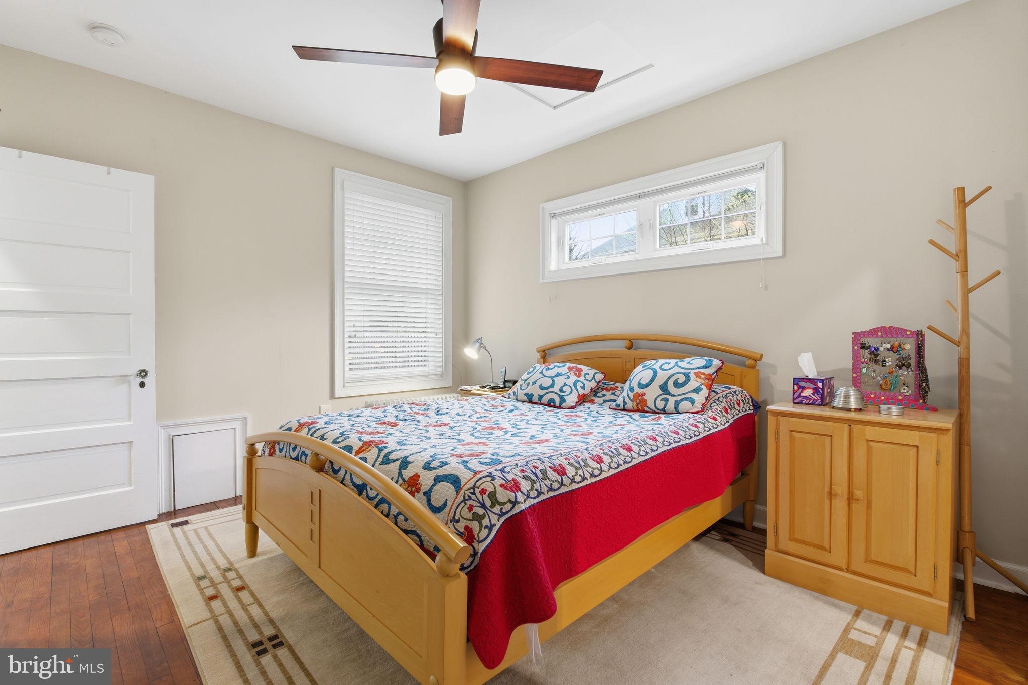 7809 Boston Avenue Silver Spring, MD 20910 - Photo 16 of 25 Cozy retreat with natural light.