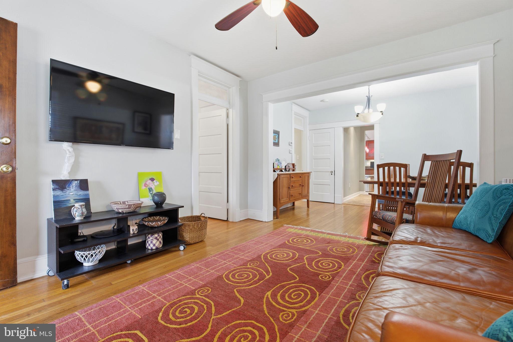 7809 Boston Avenue Silver Spring, MD 20910 - Photo 9 of 25 Charming living space with warm tones.