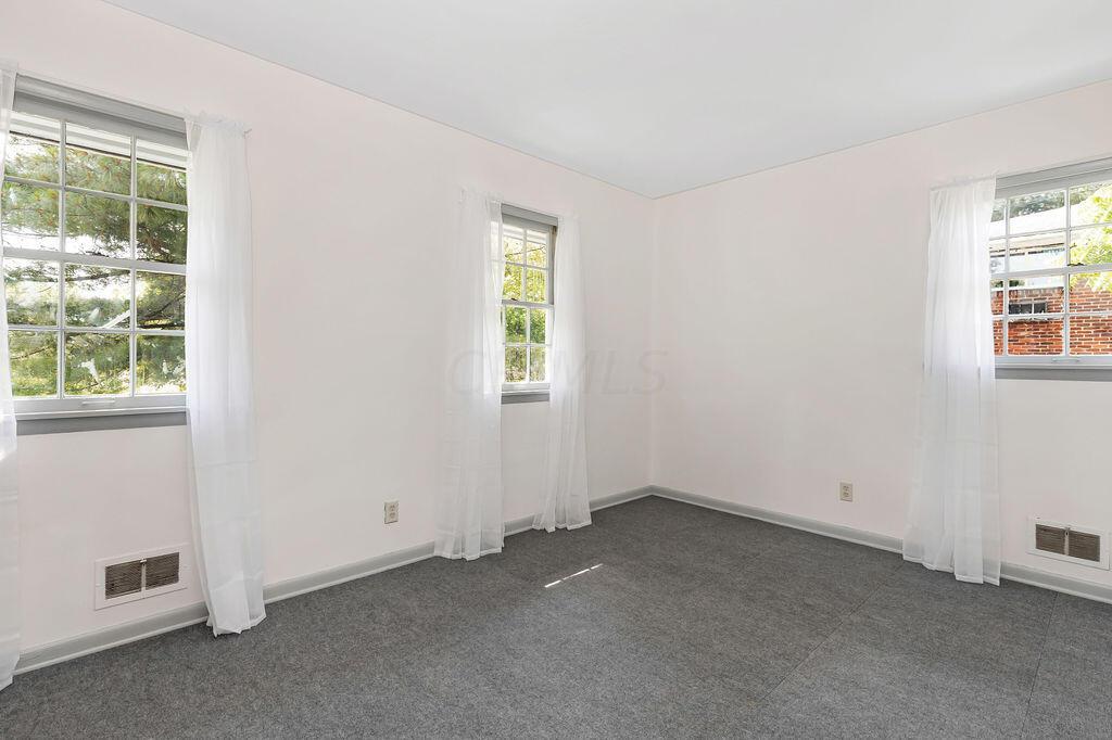 885 Bernhard Road Whitehall, OH 43213 - Photo 22 of 48 22-BedroomThree