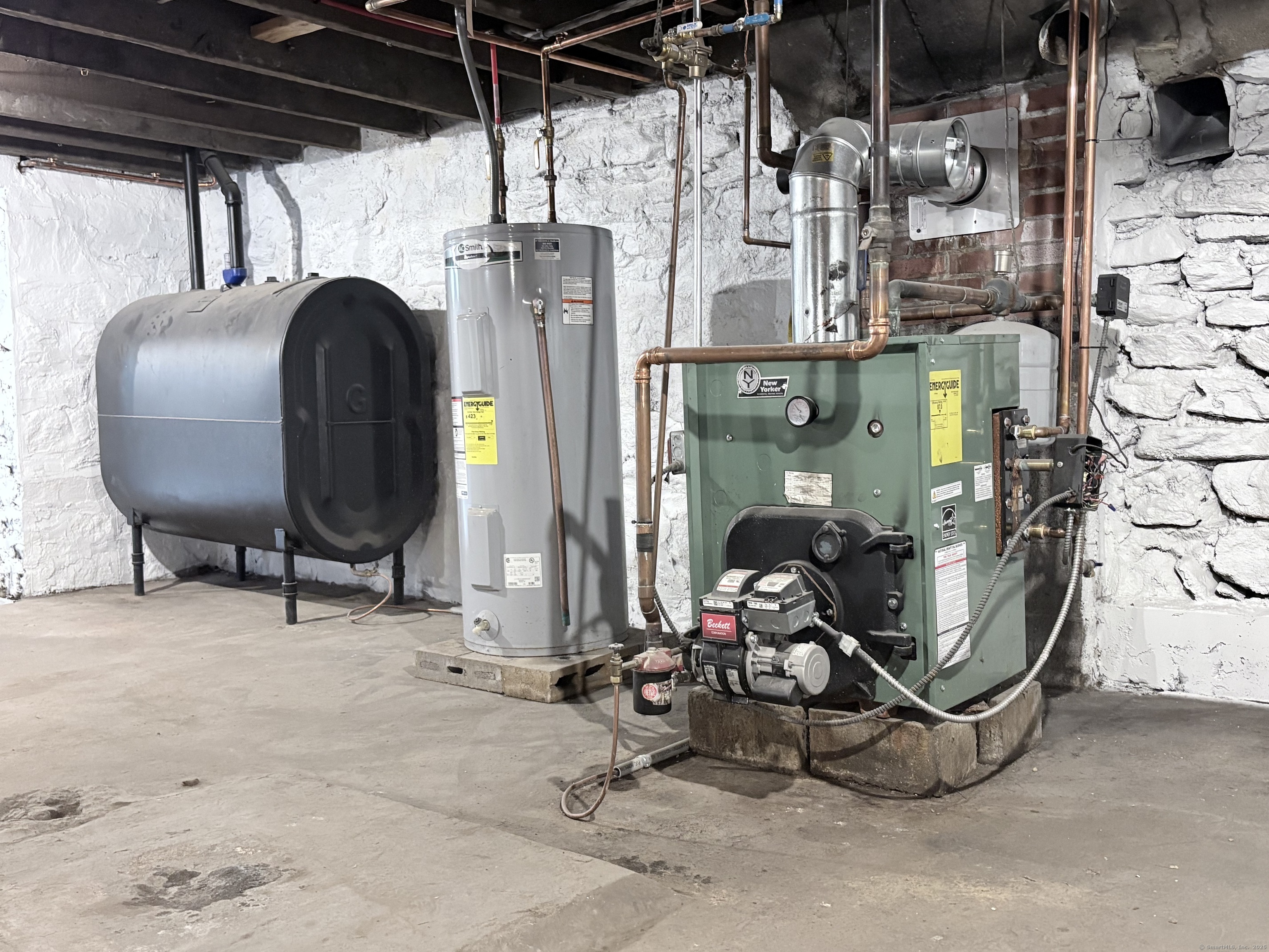 220 West Road Colchester, CT 06415 - Photo 36 of 40