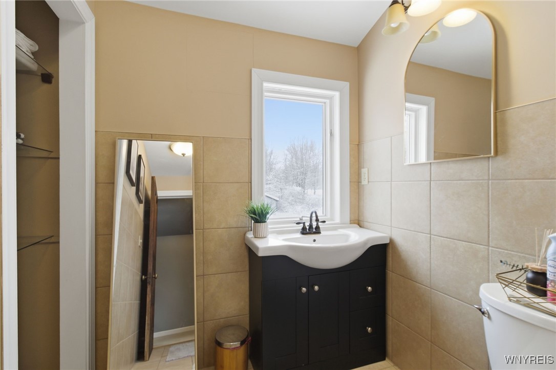 8140 Salt Road Clarence, NY 14032 - Photo 32 of 35