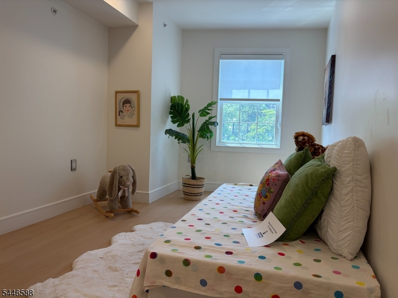627 Valley Road, Unit F Montclair, NJ 07043 - Photo 7 of 25