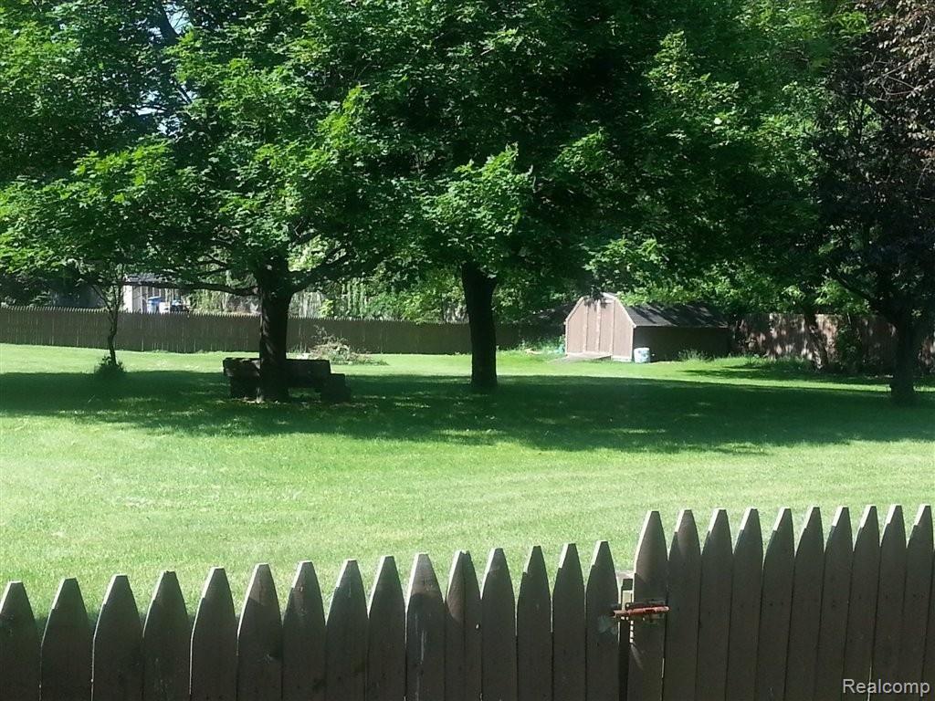 980 Fix Road Monroe, MI 48162 - Photo 13 of 13 Fix 016.jpg