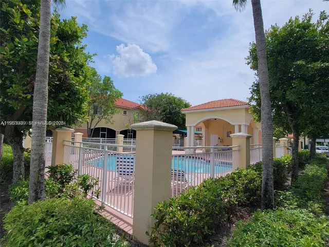 $420,000 | 8306 Santa Monica Avenue, Tamarac, FL 33321