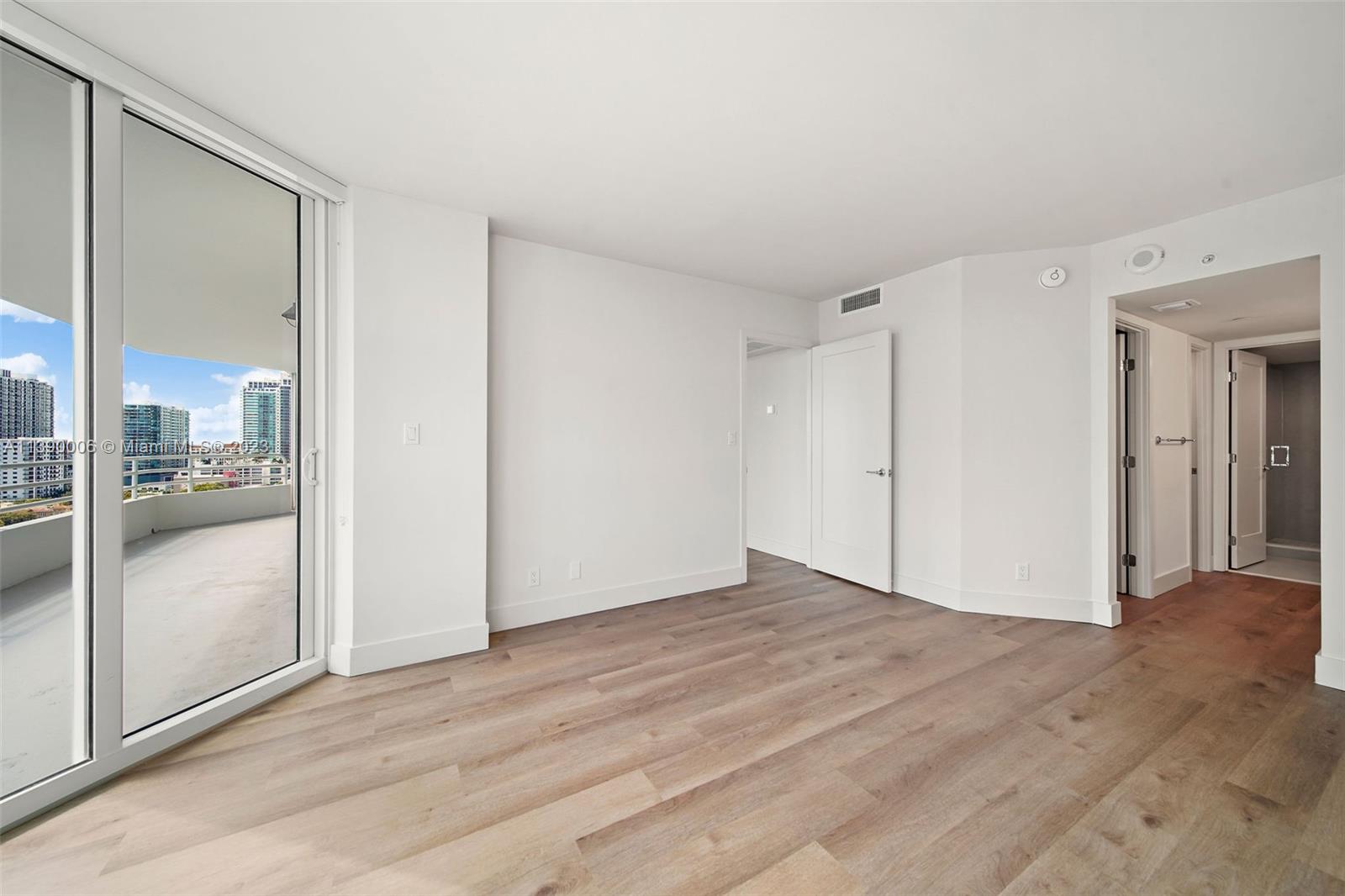 555 Northeast 34th Street, Unit 2307 Miami, FL 33137 - Photo 24 of 63 a view of an empty room