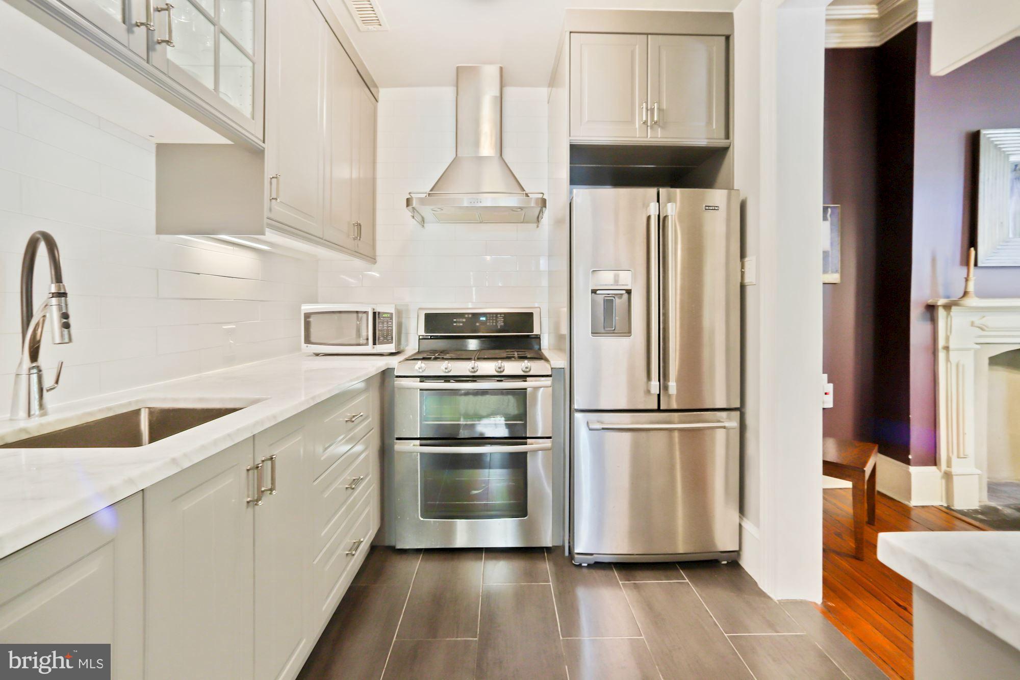 Fully renovated kitchen