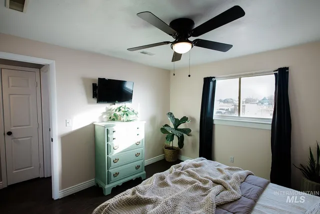 $398,000 | 2173 Northeast Beaman Street, Mountain Home, ID 83647