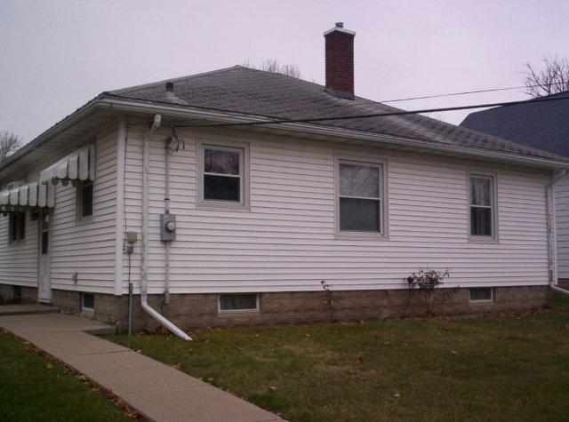 311 Maple Street Bennett, IA 52721 - Photo 3 of 10 Gallery Image 3