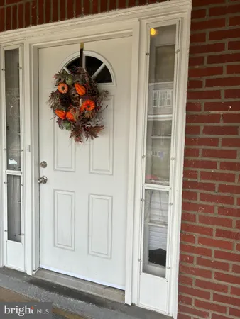 $1,990 | 5943 Elsinore Street, Philadelphia, PA 19120