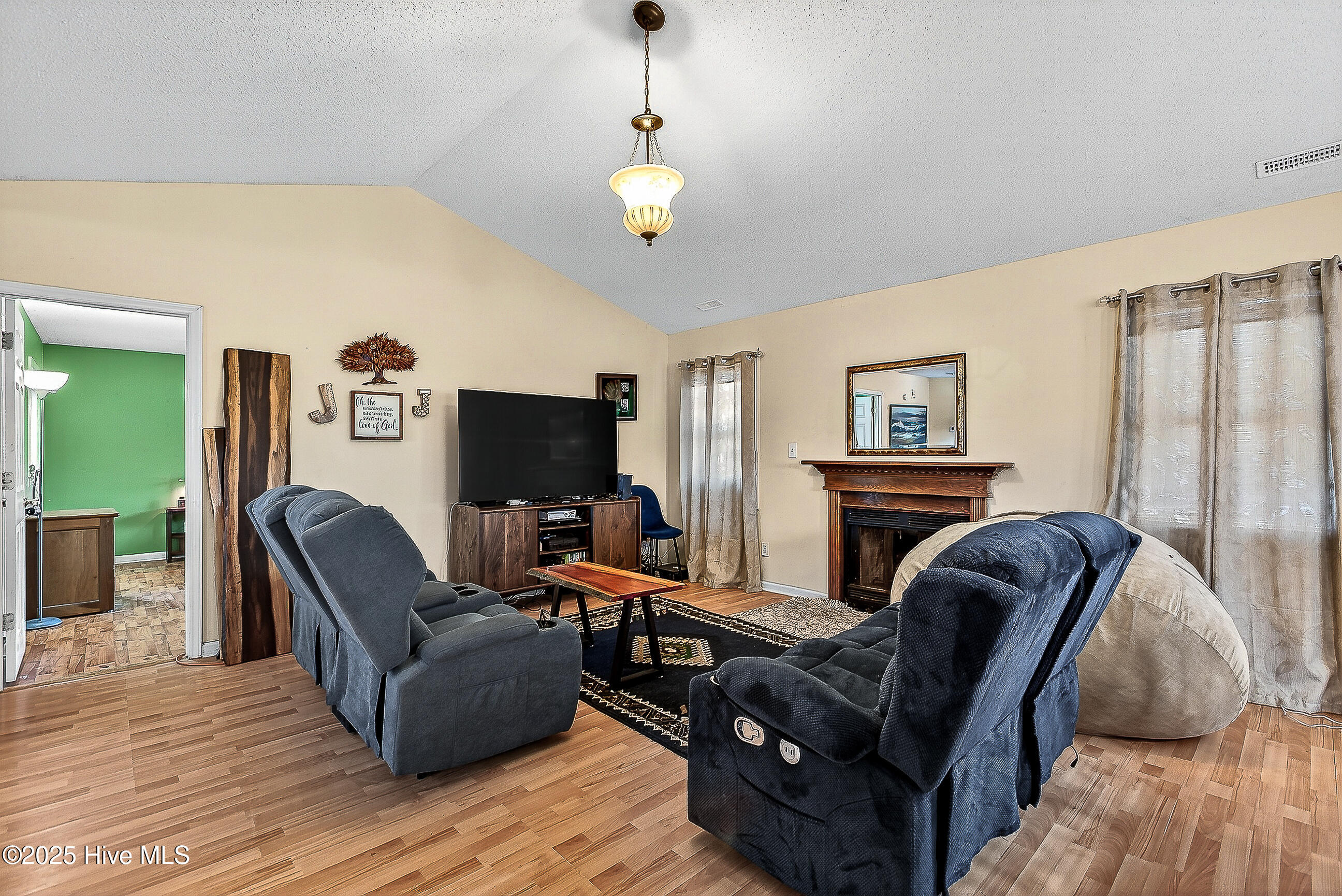 500 Dion Drive Hubert, NC 28539 - Photo 7 of 26 07