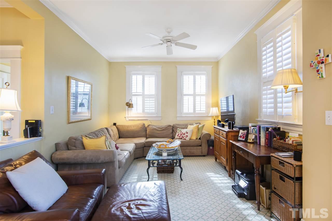 127 Hawthorne Road Raleigh, NC 27605 - Photo 15 of 30