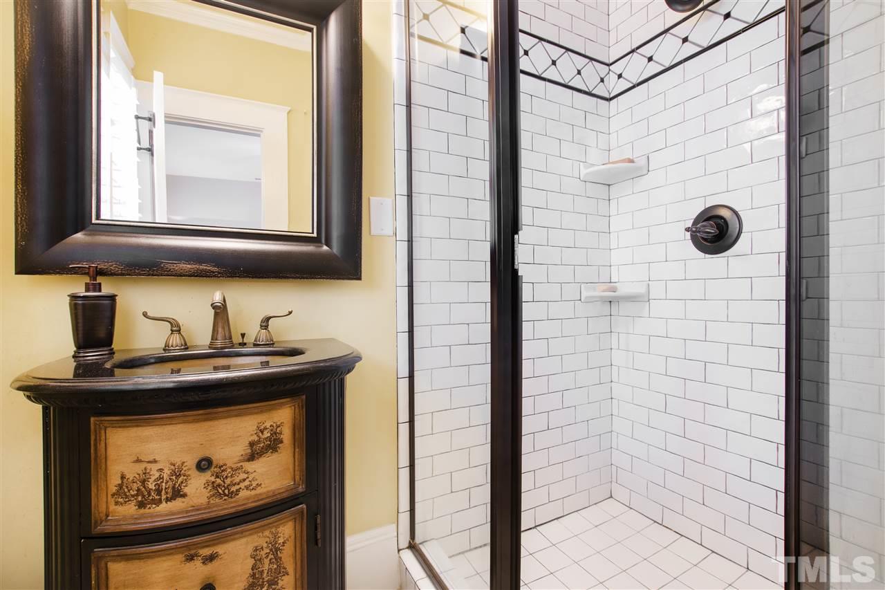 127 Hawthorne Road Raleigh, NC 27605 - Photo 24 of 30