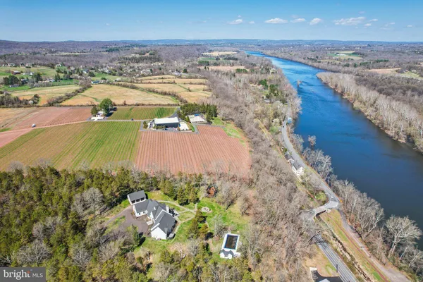 $3,499,000 | 2 Cedar Lane, Erwinna, PA 18920