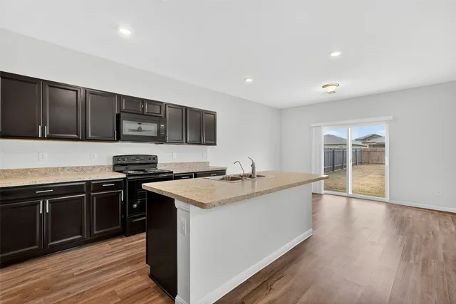 $1,945 | 510 Bunton Reserve Boulevard, Kyle, TX 78640