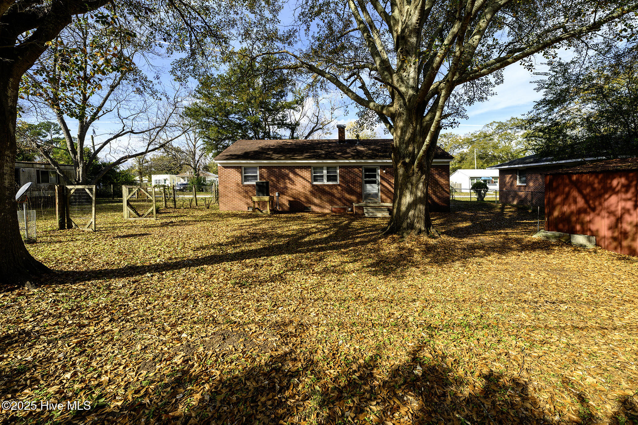 517 Ruth Avenue New Bern, NC 28560 - Photo 19 of 26 Backyard