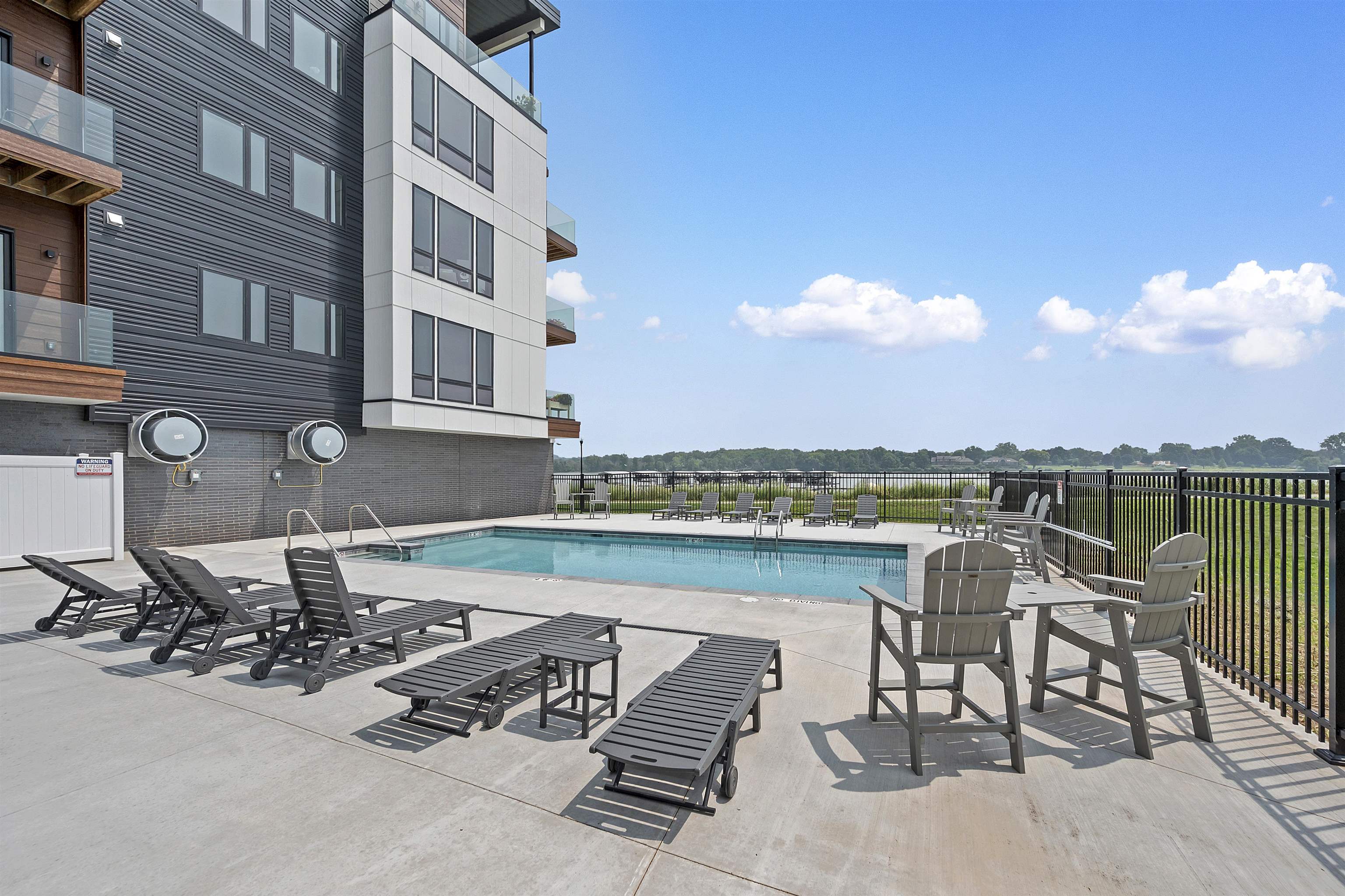 433 Aldon Circle, Unit 207 Ashwaubenon, WI 54304 - Photo 9 of 20