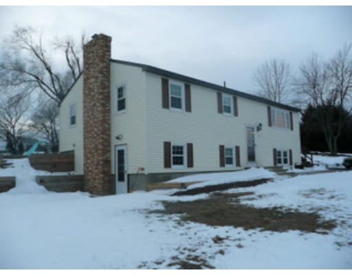 59 Old Rockingham Road Salem, NH 03079 - Photo 1 of 12 Gallery Image 1