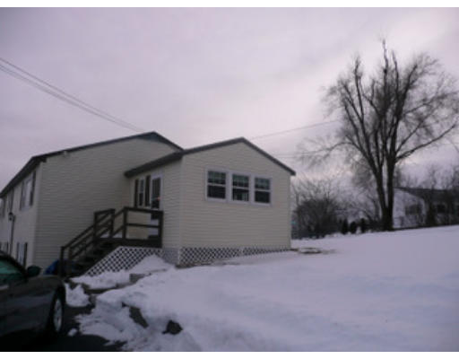 59 Old Rockingham Road Salem, NH 03079 - Photo 2 of 12 Gallery Image 2