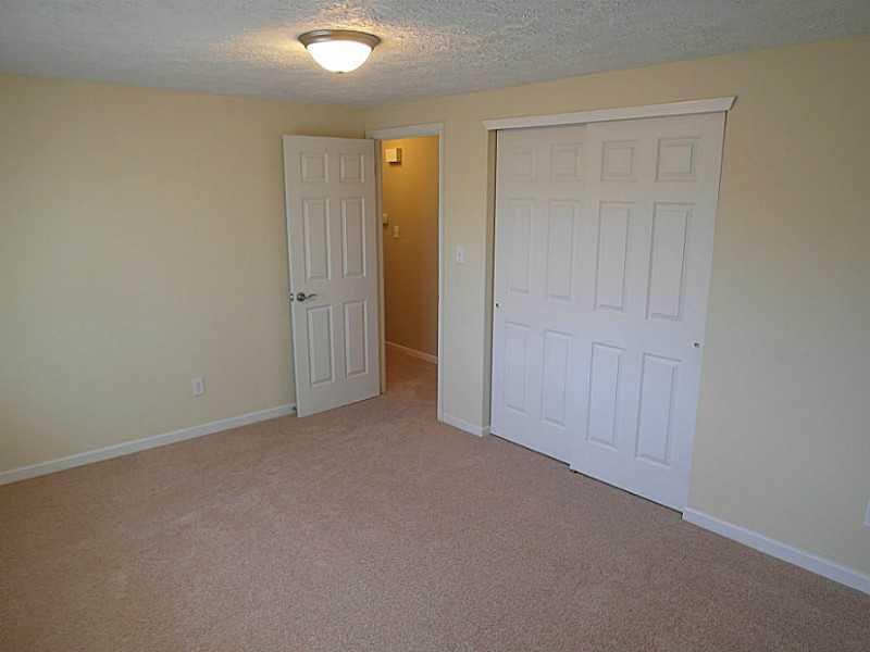 6035 Milhouse Road Indianapolis, IN 46221 - Photo 10 of 24 Gallery Image 10