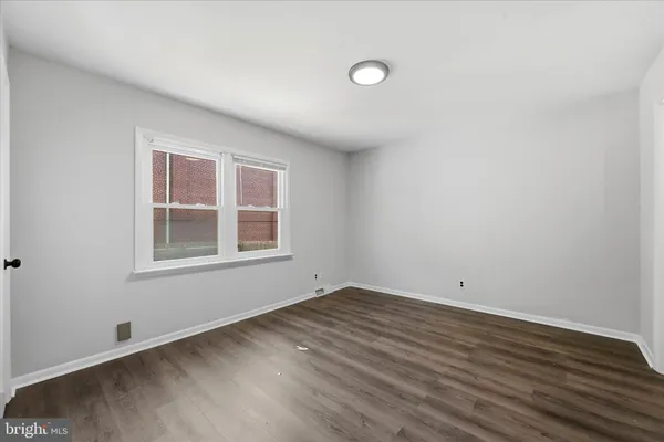 $2,595 | 3 Curtis Avenue, Wilmington, DE 19804