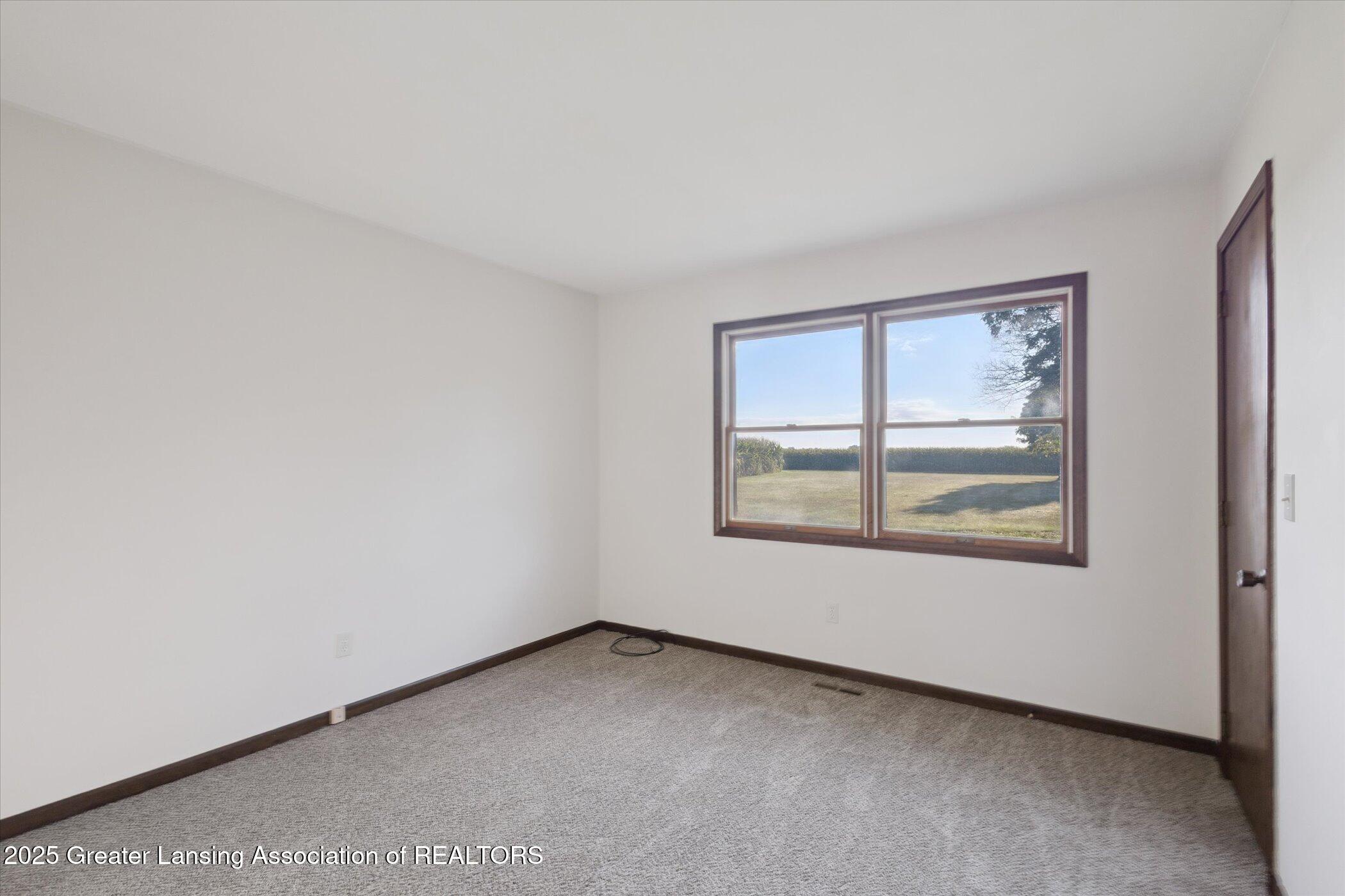 854 South Ainger Road Charlotte, MI 48813 - Photo 17 of 48 11-854-S-Ainger-Rd-Charlotte-MI-48813-Wi