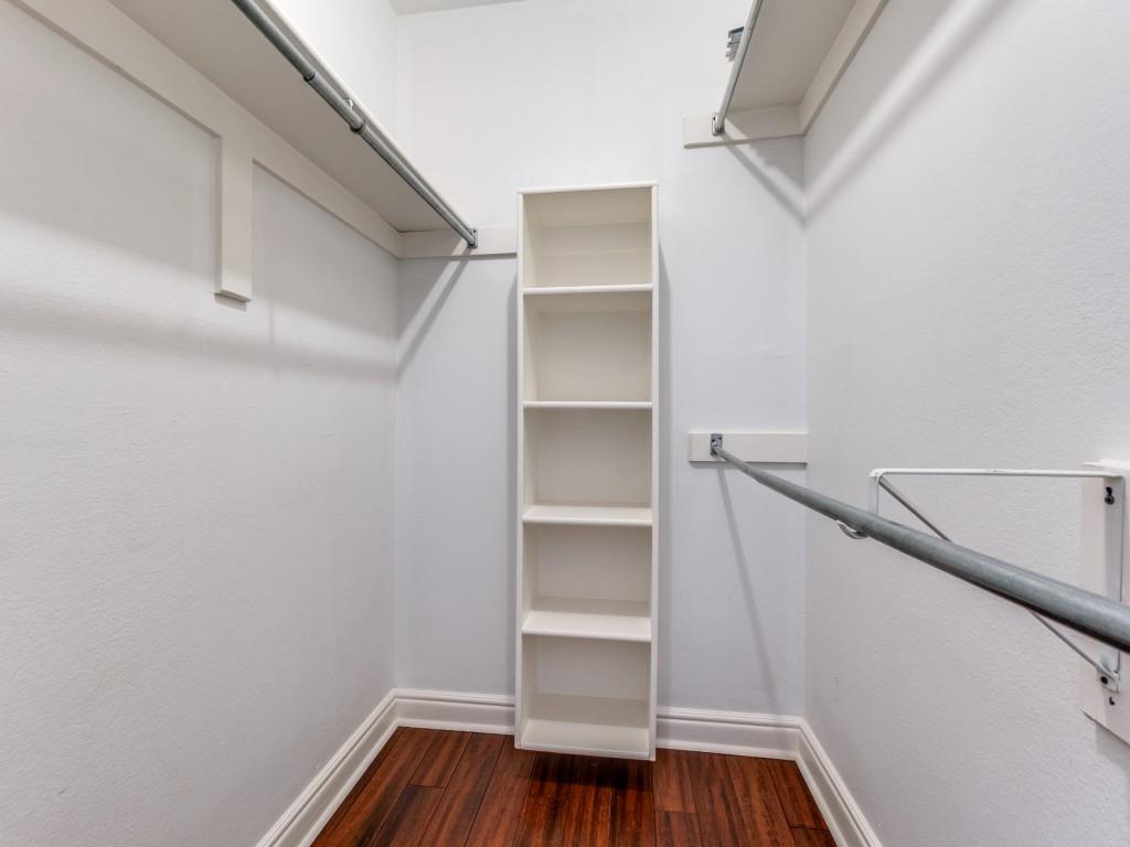 5407 Bryan Street, Unit B209 Dallas, TX 75206 - Photo 20 of 25 a view of walk in closet with empty racks