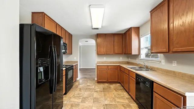 $1,695 | 2137 Dorman Drive, New Braunfels, TX 78130