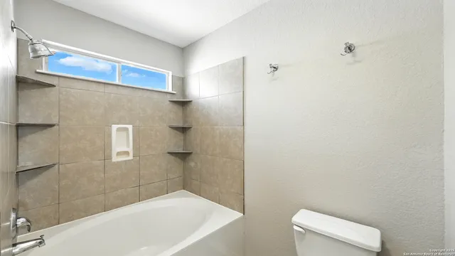 $1,695 | 2137 Dorman Drive, New Braunfels, TX 78130