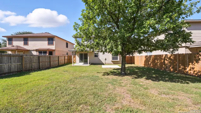 $1,695 | 2137 Dorman Drive, New Braunfels, TX 78130