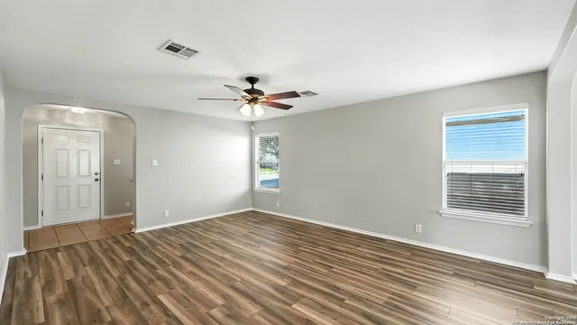 $1,695 | 2137 Dorman Drive, New Braunfels, TX 78130