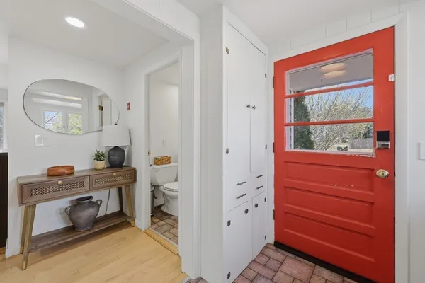 $549,000 | 18 Bergin Lane, Worcester, MA 01602