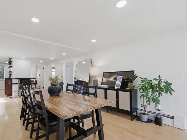 $549,000 | 18 Bergin Lane, Worcester, MA 01602