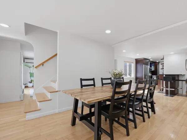 $549,000 | 18 Bergin Lane, Worcester, MA 01602