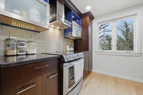 $549,000 | 18 Bergin Lane, Worcester, MA 01602