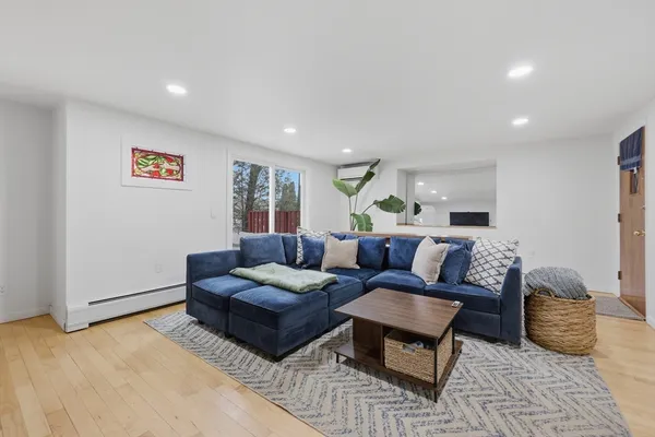 $549,000 | 18 Bergin Lane, Worcester, MA 01602
