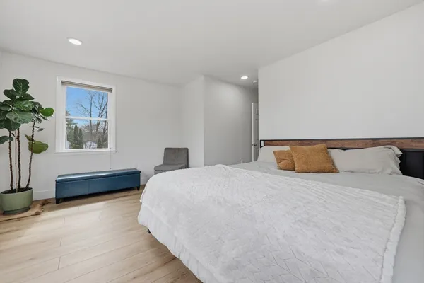 $549,000 | 18 Bergin Lane, Worcester, MA 01602