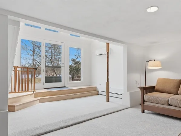 $549,000 | 18 Bergin Lane, Worcester, MA 01602