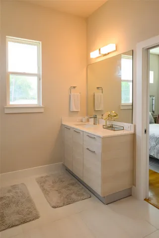 $2,800 | 4618 Nichols Street, Unit B, Houston, TX 77020