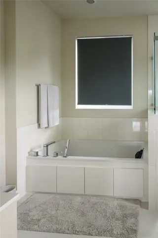 $2,800 | 4618 Nichols Street, Unit B, Houston, TX 77020