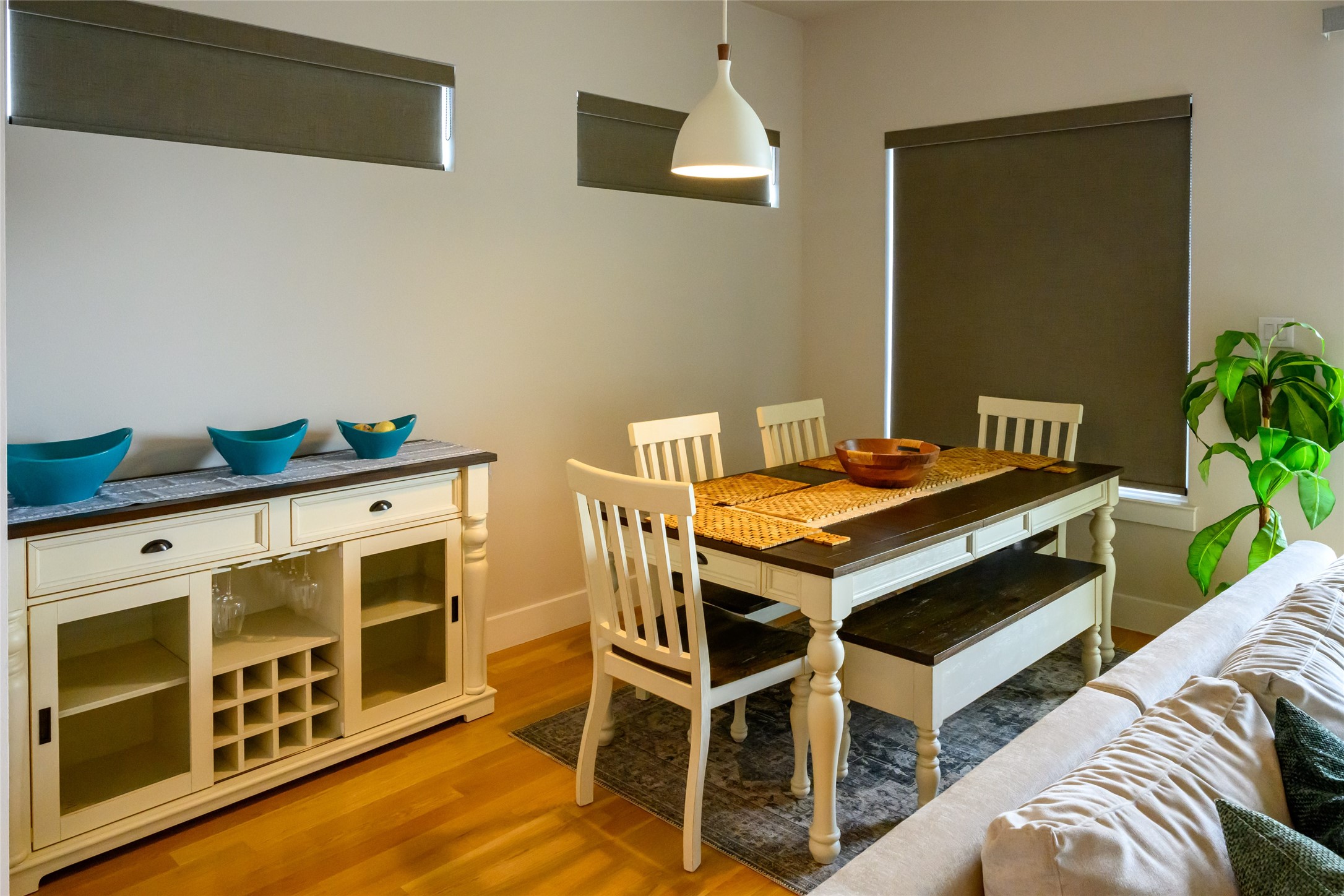 4618 Nichols Street, Unit B Houston, TX 77020 - Photo 10 of 49 Dining Room