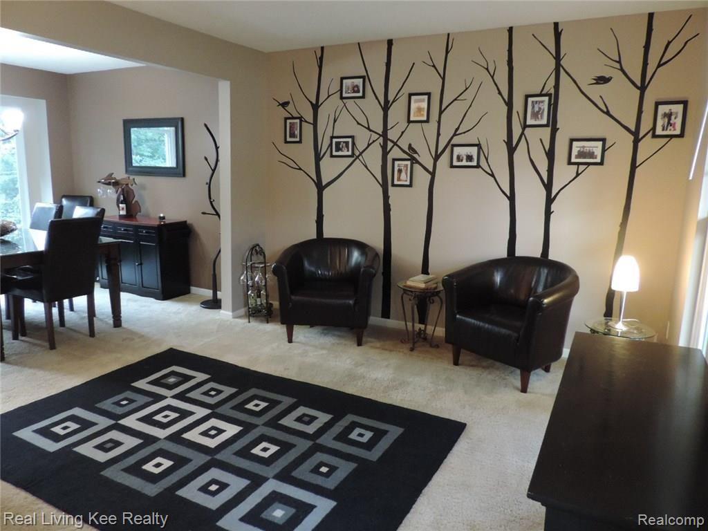 295 Whitney Drive Rochester Hills, MI 48307 - Photo 5 of 42