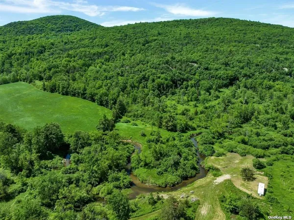 $950,000 | 729 State Highway 9N, Ticonderoga, NY 12883